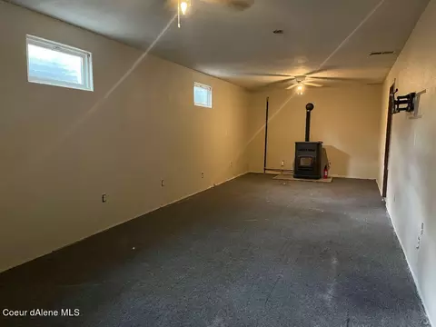 403 Hawthorne Dr, Pinehurst, ID 83850 photo 14