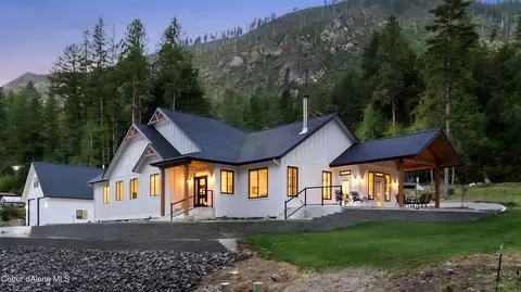 34627 N Terrace Dr, Bayview, ID 83803