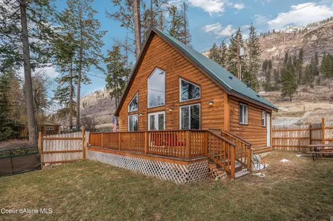34490 N Raven Pl, Bayview, ID 83803