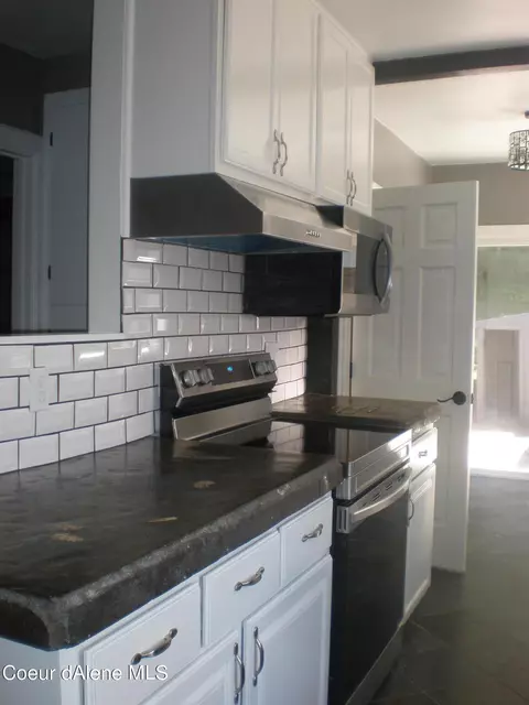 431 Main, Wardner, ID 83837 photo 3