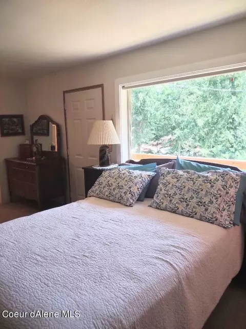 431 Fall Crk Rd, Naples, ID 83847 photo 27