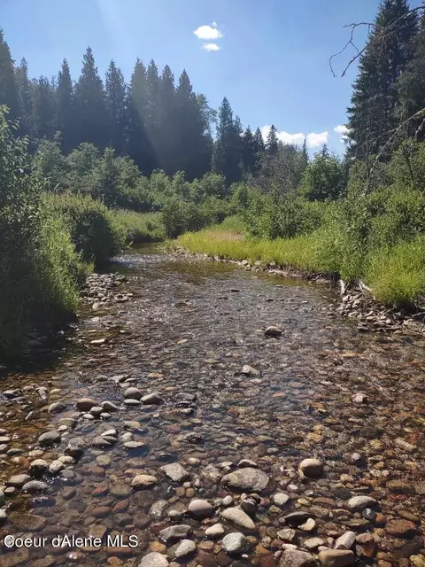 431 Fall Crk Rd, Naples, ID 83847 photo 51