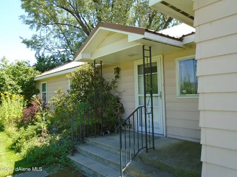 14458 W Prairie Ave, Post Falls, ID 83854