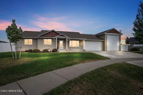 13175 N Zodiac Loop, Rathdrum, ID 83858