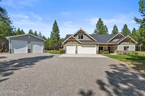 22149 N Massif Rd, Rathdrum, ID 83858
