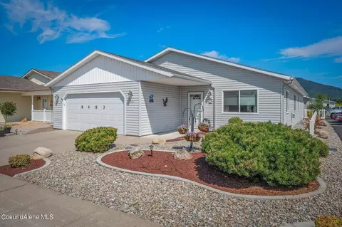 8483 W Sawtooth St, Rathdrum, ID 83858