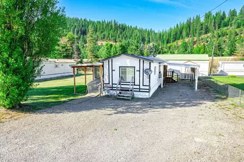 1912 Yellowstone Ave, Osburn, ID 83849
