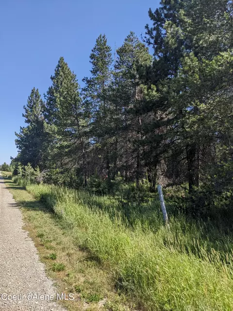 Nka N Hester Rd, Athol, ID 83801