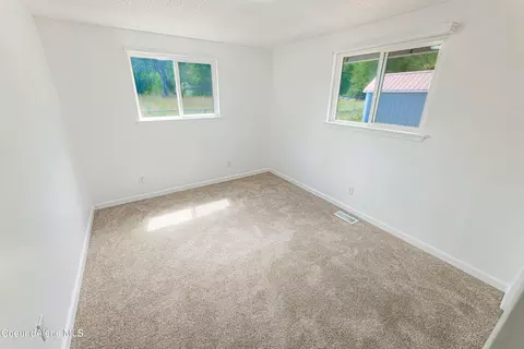 75 Stebbins Rd, Pinehurst, ID 83850 photo 11