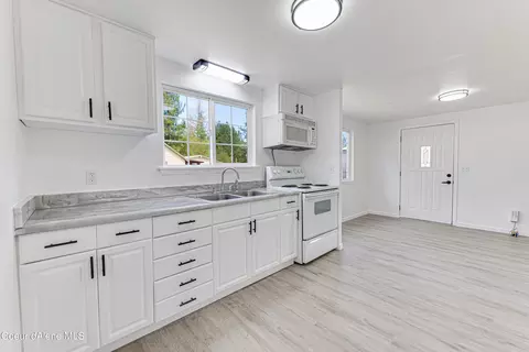 75 Stebbins Rd, Pinehurst, ID 83850 photo 8