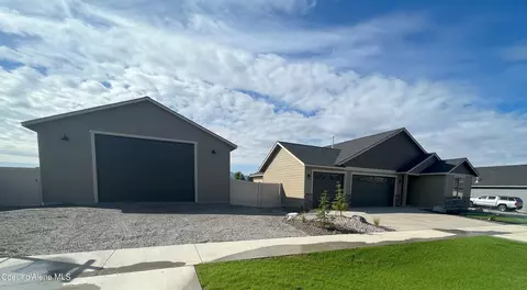 1232 W Pickerel Ave, Post Falls, ID 83854