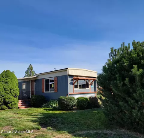 597 W Kentucky Ave, Hayden, ID 83835