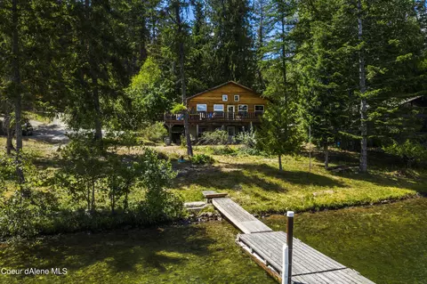 117 E Shoreline Ln, Sagle, ID 83860