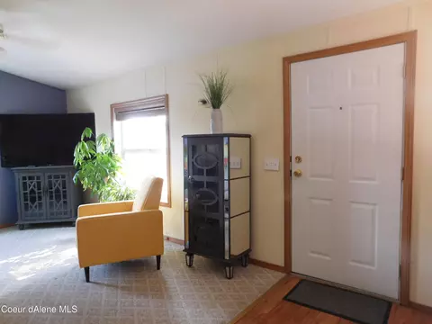 1578 W State St, Coeur D'alene, ID 83815