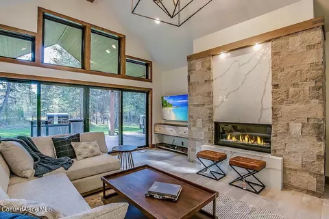 1708 E Amulet Cir, Rathdrum, ID 83858 photo 9