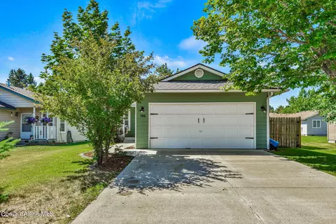 146 E Ryan Dr, Hayden, ID 83835 photo 2