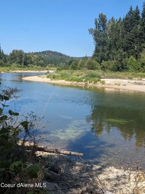 Nna Gleason Mcabee Road N, Priest River, ID 83856
