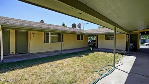 2828 N Julia St, Coeur D'alene, ID 83814