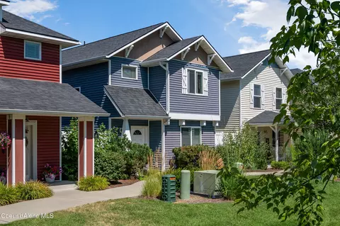 3390 E Garin Ct, Post Falls, ID 83854