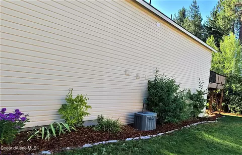 5460 E Steamboat Bnd, Post Falls, ID 83854 photo 27