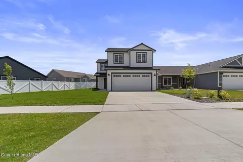 8260 W Splitrail Ave, Rathdrum, ID 83858 photo 1