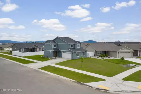 8386 W Splitrail Ave, Rathdrum, ID 83858