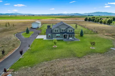 3800 W Cj Ct, Rathdrum, ID 83858