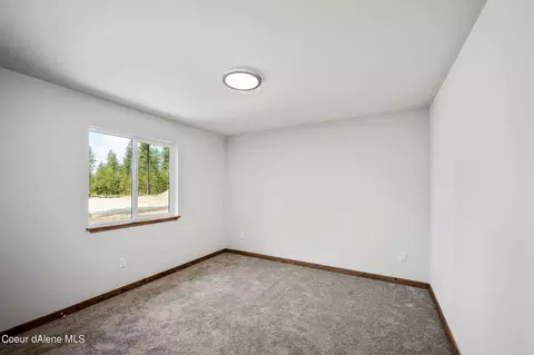 143 Ruby Rd, Blanchard, ID 83804 photo 8
