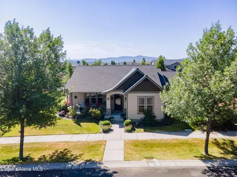 2996 N Durrow Loop, Post Falls, ID 83854 photo 2