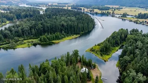 189 Cf Cf Delta Inlet Shr, Clark Fork, ID 83811