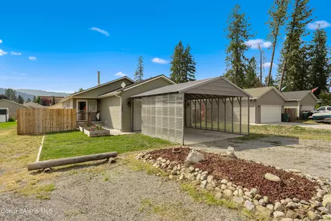 32563 N 6th Ave, Spirit Lake, ID 83869