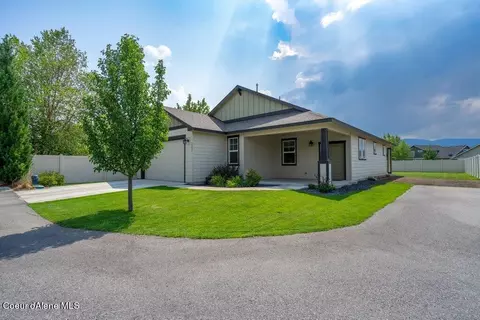 1482 W Sauk Ln, Post Falls, ID 83854