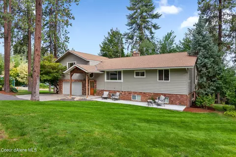 706 S Penny Ln, Post Falls, ID 83854 photo 4