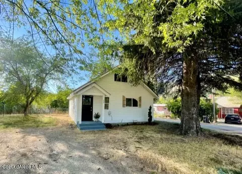 208 Washington St, Osburn, ID 83849 photo 2