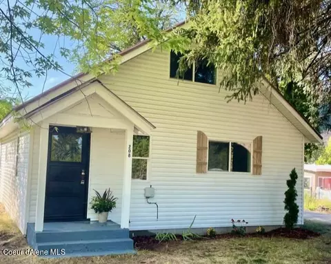 208 Washington St, Osburn, ID 83849
