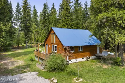 2368 Upper Pack River Rd, Sandpoint, ID 83864