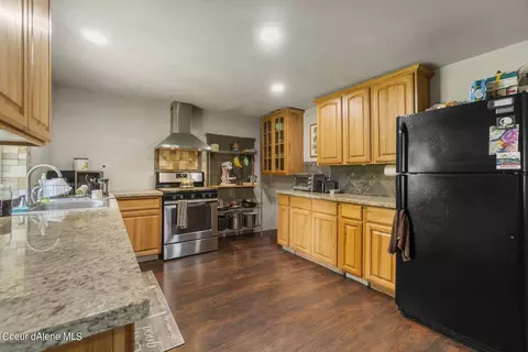 2368 Upper Pack River Rd, Sandpoint, ID 83864 photo 8