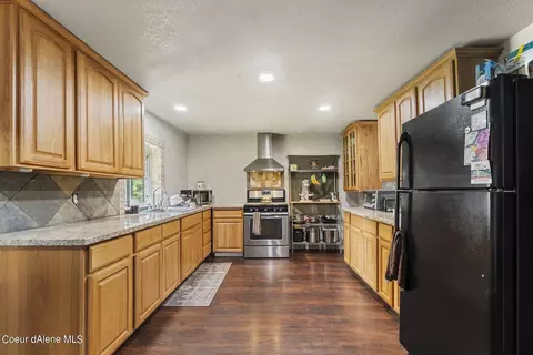 2368 Upper Pack River Rd, Sandpoint, ID 83864 photo 6