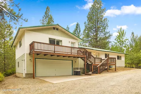 26 Wooden Rose Ln, Athol, ID 83801