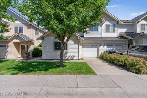 924 W Willow Lake Loop, Coeur D'alene, ID 83815