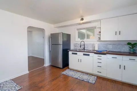 209 S 12th St, Osburn, ID 83849 photo 9