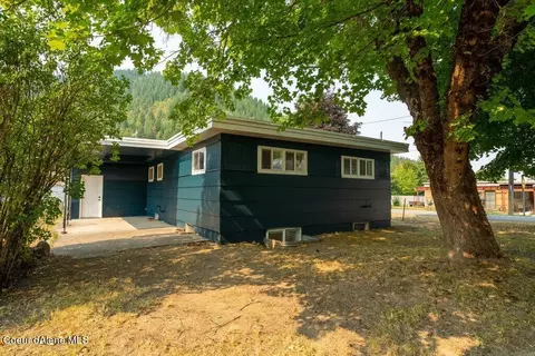 209 S 12th St, Osburn, ID 83849 photo 31