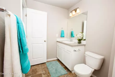 1075 E Blair Ave, Post Falls, ID 83854 photo 14