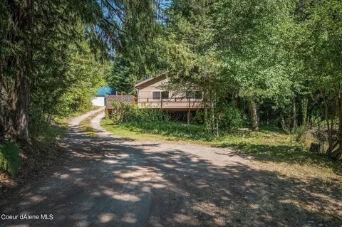 9 Lower Manley Creek Rd, Laclede, ID 83841