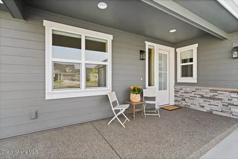 3243 Cyprus Fox Loop, Post Falls, ID 83854 photo 4