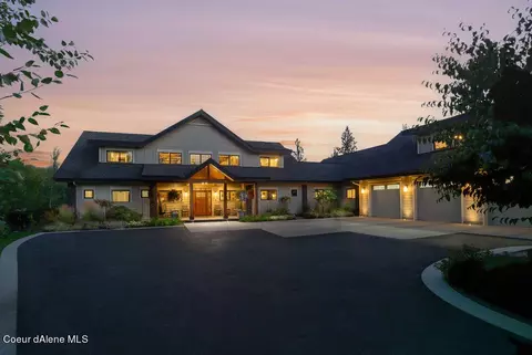 5233 E Giftedview Dr, Coeur D'alene, ID 83814