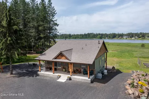 16023 N Pinewood Way, Hayden, ID 83835