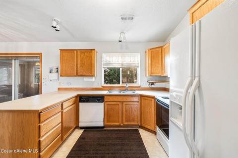 1270 E Stetson Ave, Post Falls, ID 83854 photo 7