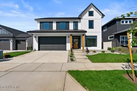 2035 W Moselle Dr, Coeur D'alene, ID 83815