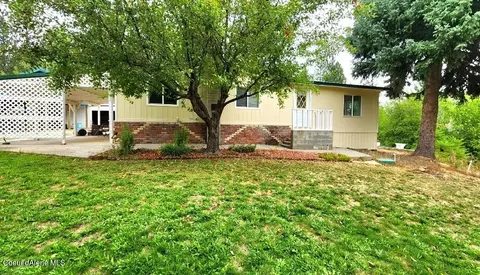 177 Taylor Ln, Saint Maries, ID 83861